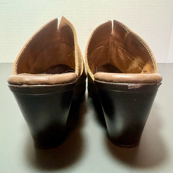 B.O.C. Cognac Leather Heel Mules - Picture 3 of 9